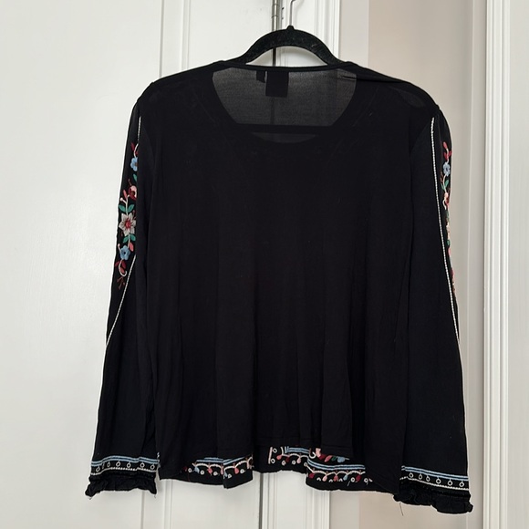 Anthropologie One September embroidered Top - Picture 2 of 6